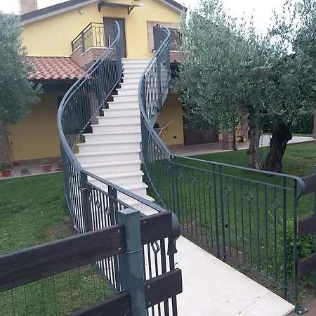 Giardino Tra Gli Ulivi Treglio