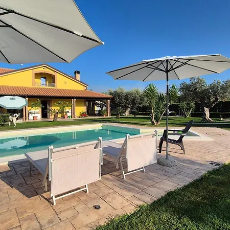 Giardino Tra Gli Ulivi Guest house
