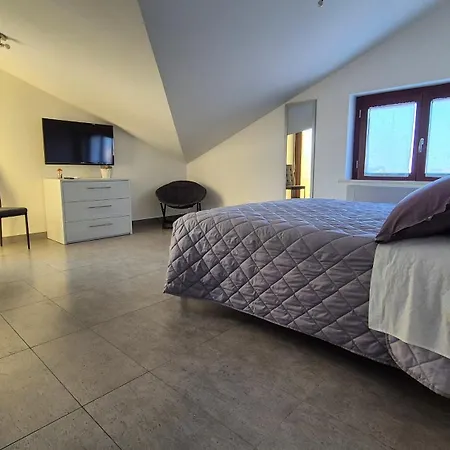 Giardino Tra Gli Ulivi * Treglio