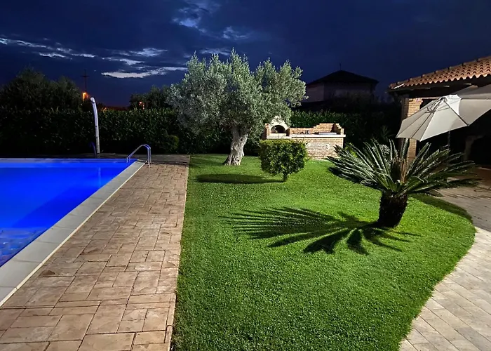 Giardino Tra Gli Ulivi * Treglio