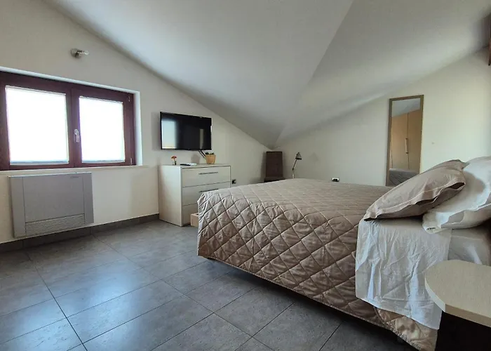 Giardino Tra Gli Ulivi בית הארחה Treglio