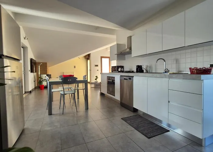 Giardino Tra Gli Ulivi Гостевой дом Treglio